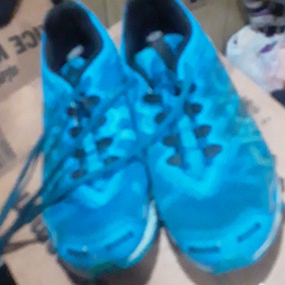 Turquoise Nikes - Picture 7 of 7